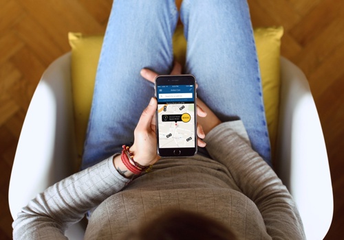 Veezu Taxi Booking Mobile Apps